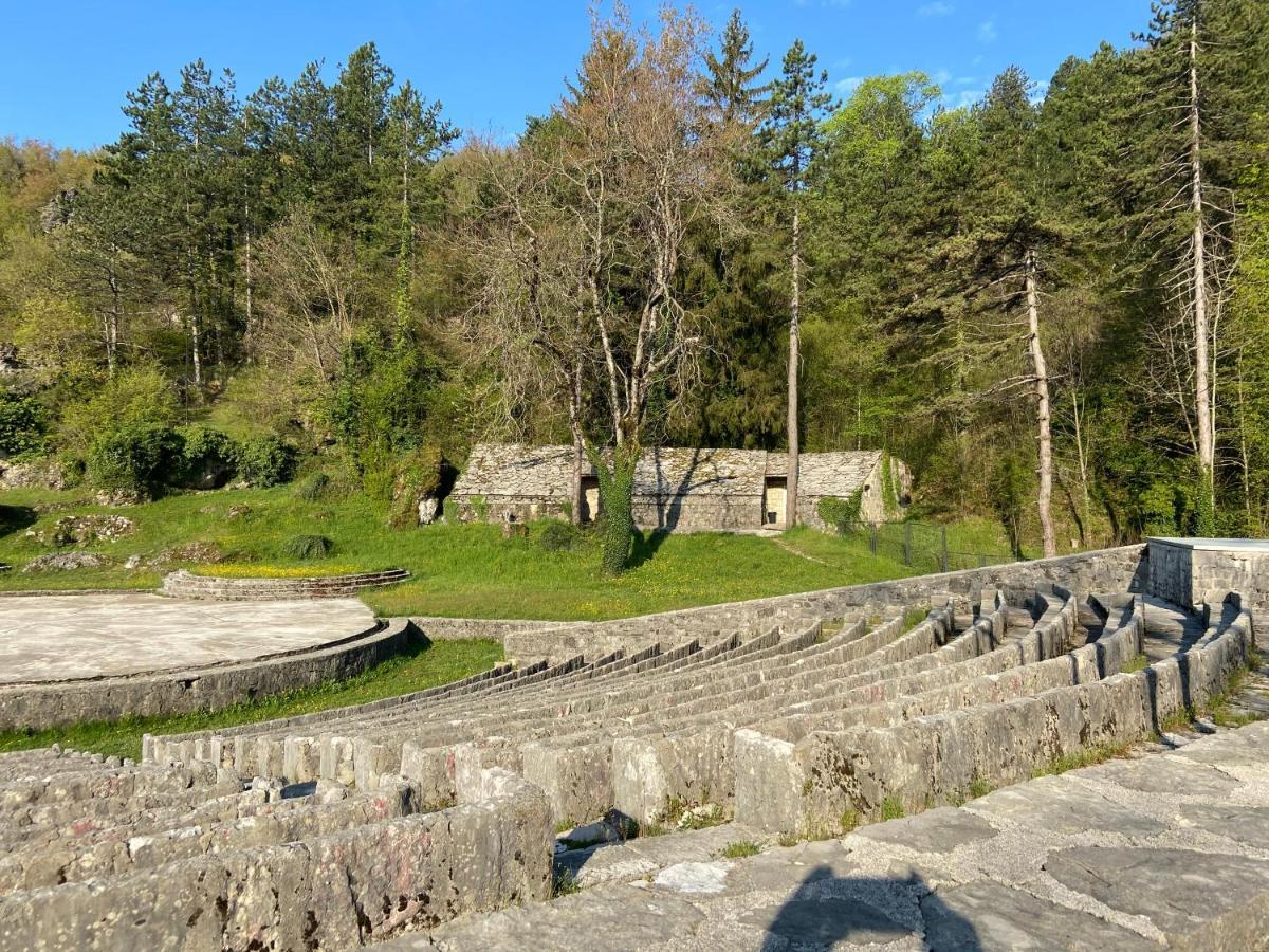 Kapisoda Cetinje